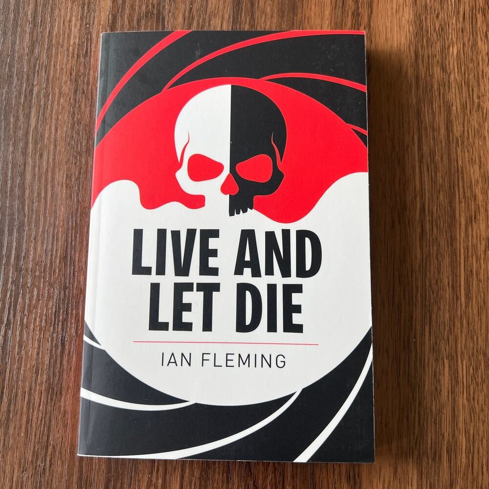 Live and Let Die Ian Fleming James Bond Paperback 2023 Arcturus Edition